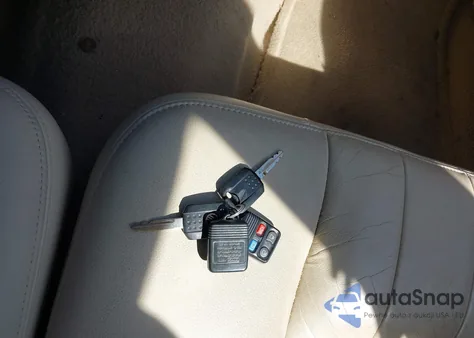 2007 Mercury Grand Marquis Ls from USA, damaged, VIN 2MEHM75V97X611501